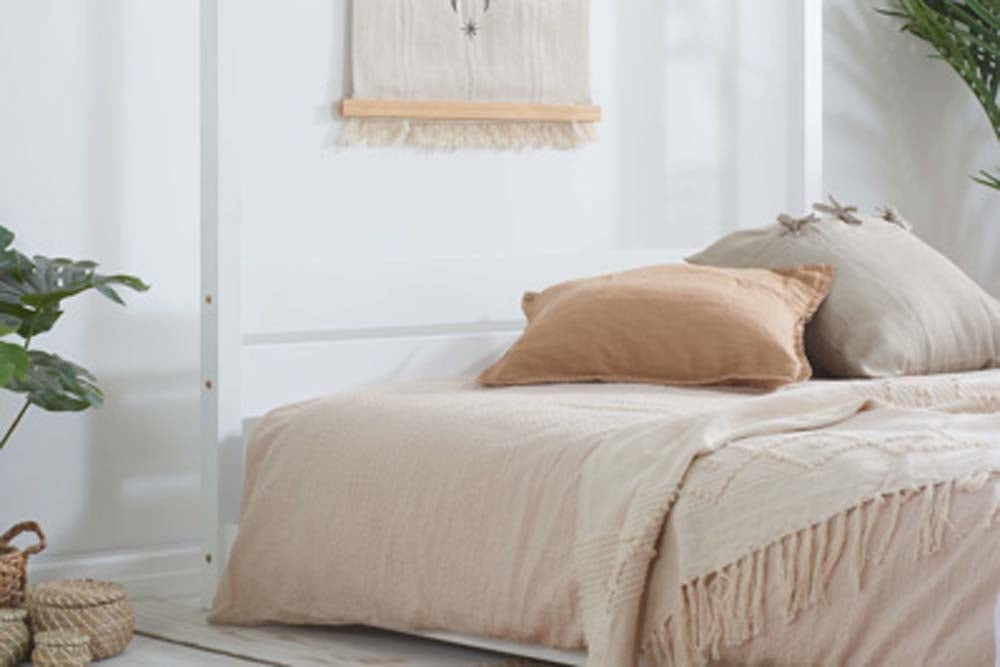 Dartford White King Size Four Poster Bed Frame